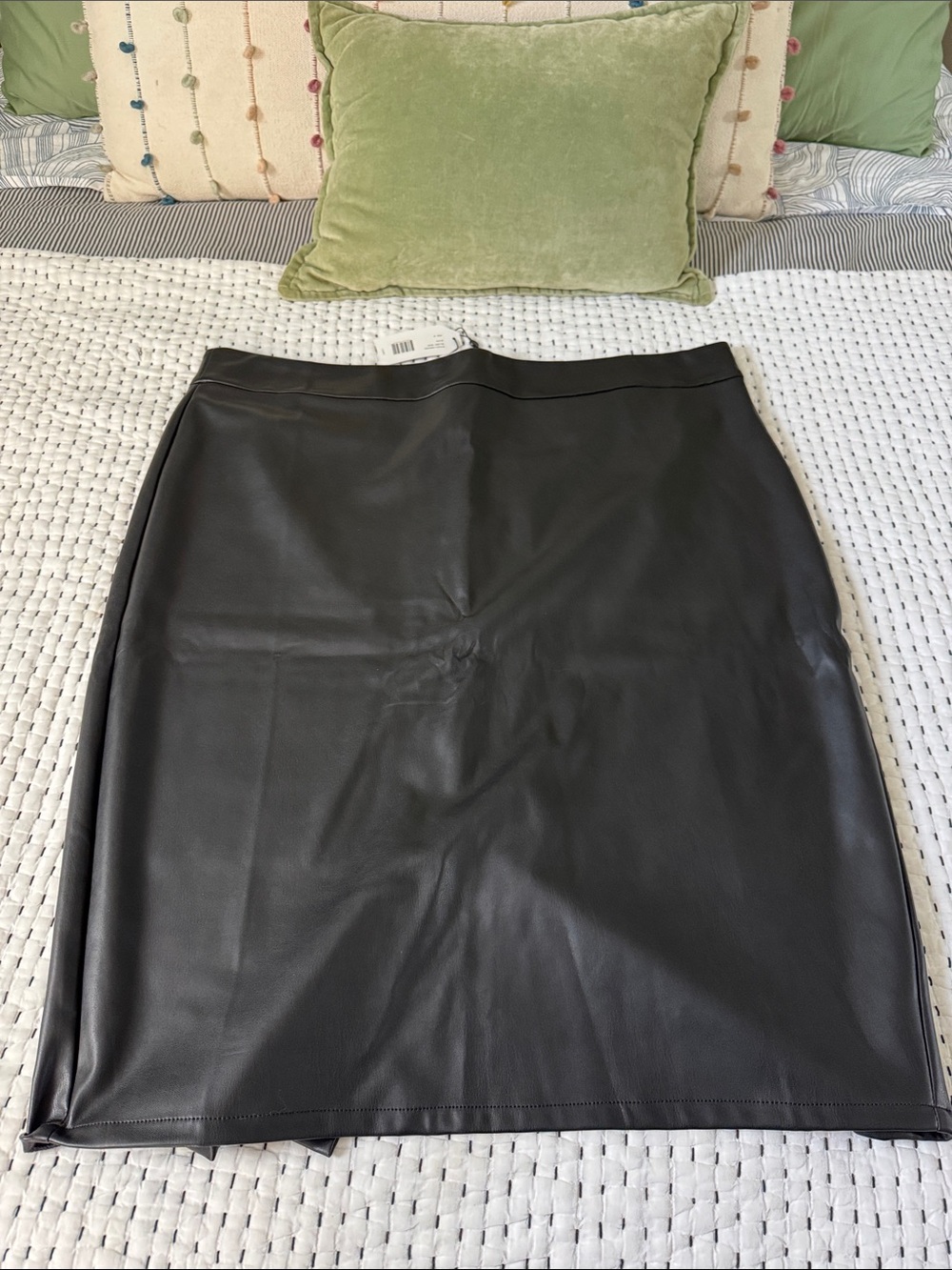 Universal Standard Black Faux Leather Pencil Skirt